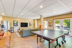 'owl's Nest' Pet-friendly Cabin w/ Private Hot Tub