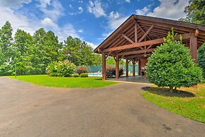 'owl's Nest' Pet-friendly Cabin w/ Private Hot Tub