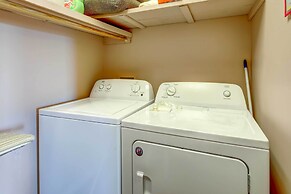 'owl's Nest' Pet-friendly Cabin w/ Private Hot Tub