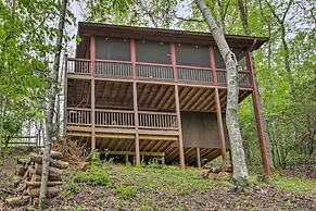 Peaceful Blue Ridge Cabin w/ Decks & Fire Pit