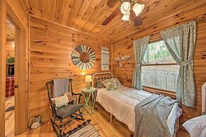 Peaceful Blue Ridge Cabin w/ Decks & Fire Pit