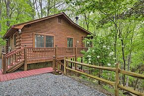 Peaceful Blue Ridge Cabin w/ Decks & Fire Pit