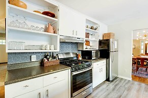 Family-friendly Memphis Hideaway w/ Patio & Grill!