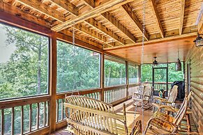 Serene Blue Ridge Cabin ~ 3 Mi to Downtown!