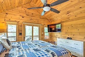 Serene Blue Ridge Cabin ~ 3 Mi to Downtown!