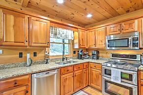 Serene Blue Ridge Cabin ~ 3 Mi to Downtown!