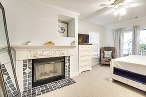 Elegant Tybee Island Townhome, Steps to Beach