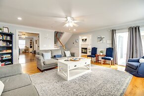 Elegant Tybee Island Townhome, Steps to Beach