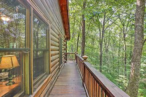 'bigfoot's Hideout' in Blue Ridge w/ Hot Tub!