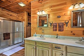 Cozy Trenton Cabin w/ Spa ~ 15 Mi to Lookout Mtn!