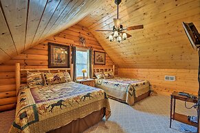 Cozy Trenton Cabin w/ Spa ~ 15 Mi to Lookout Mtn!