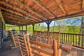Cozy Trenton Cabin w/ Spa ~ 15 Mi to Lookout Mtn!