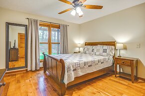 Large Dahlonega Home, Ideal for Family Gatherings!