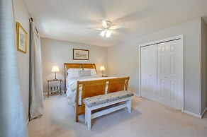 North Macon Townhome w/ Deck < 8 Mi to Downtown!