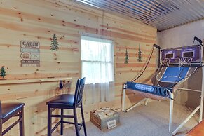 Charming Morganton Cabin w/ Hot Tub & Game Room!