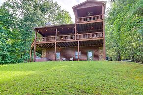 Charming Morganton Cabin w/ Hot Tub & Game Room!
