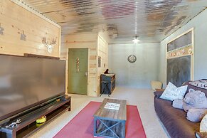 Charming Morganton Cabin w/ Hot Tub & Game Room!
