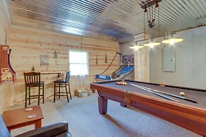Charming Morganton Cabin w/ Hot Tub & Game Room!
