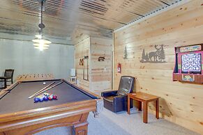 Charming Morganton Cabin w/ Hot Tub & Game Room!