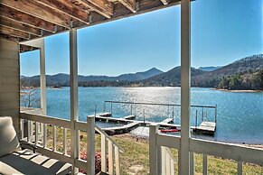 Townhome w/ Fire Pit & Boat Dock: Pets Welcome!