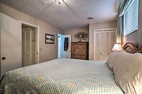 Townhome w/ Fire Pit & Boat Dock: Pets Welcome!