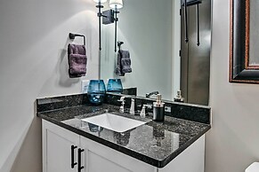 Beautiful Nashville Home Near Downtown w/ Hot Tub!