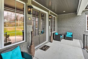 Beautiful Nashville Home Near Downtown w/ Hot Tub!