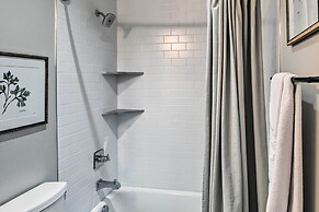 Beautiful Nashville Home Near Downtown w/ Hot Tub!