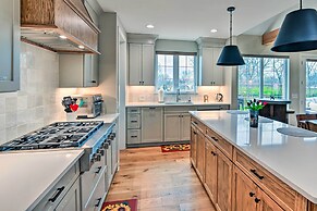 Beautiful Nashville Home Near Downtown w/ Hot Tub!