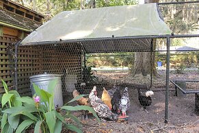 Savannah Cottage - 5 Mi to Wormsloe Historic Site!