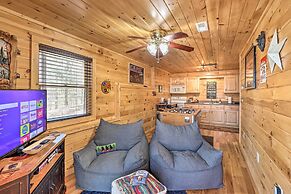 Blue Ridge Log Cabin w/ Hot Tub & Game Room!
