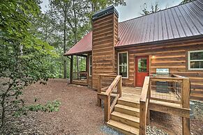Peaceful Cabin on 3 Private Acres: Deck & Fire Pit