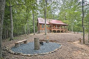 Peaceful Cabin on 3 Private Acres: Deck & Fire Pit