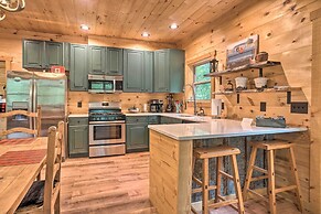Peaceful Cabin on 3 Private Acres: Deck & Fire Pit