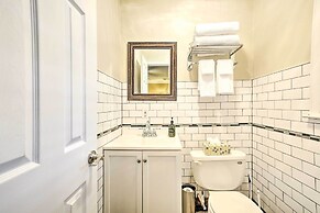 Dreamy Acworth Home w/ Resort-style Amenities!