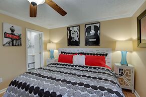 Charming Nashville Home Near Restaurants & Bars!