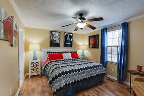 Charming Nashville Home Near Restaurants & Bars!