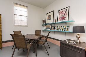 Charming Nashville Home Near Restaurants & Bars!