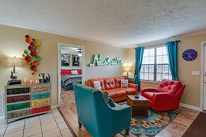 Charming Nashville Home Near Restaurants & Bars!