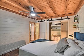 Luxe Jasper Cabin w/ Deck + Blue Ridge Mtn Views!