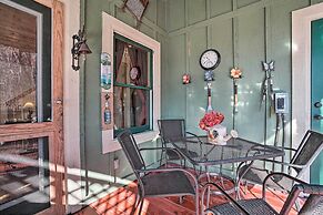 Outdoor Adventure - Charming Cabin w/ Hot Tub