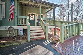 Outdoor Adventure - Charming Cabin w/ Hot Tub