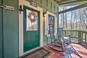 Outdoor Adventure - Charming Cabin w/ Hot Tub