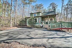 Outdoor Adventure - Charming Cabin w/ Hot Tub