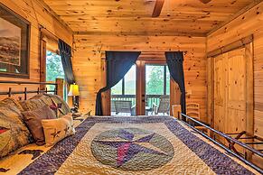 Luxe Blue Ridge Cabin Chasing Dreams w/ Hot Tub