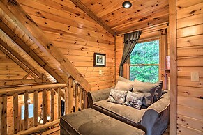 Luxe Blue Ridge Cabin Chasing Dreams w/ Hot Tub