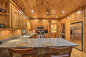 Luxe Blue Ridge Cabin Chasing Dreams w/ Hot Tub