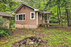 Cloudland Retreat w/ Mountain & Valley Views!