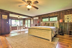 Cloudland Retreat w/ Mountain & Valley Views!