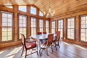 Family-friendly Georgia Vacation Home!